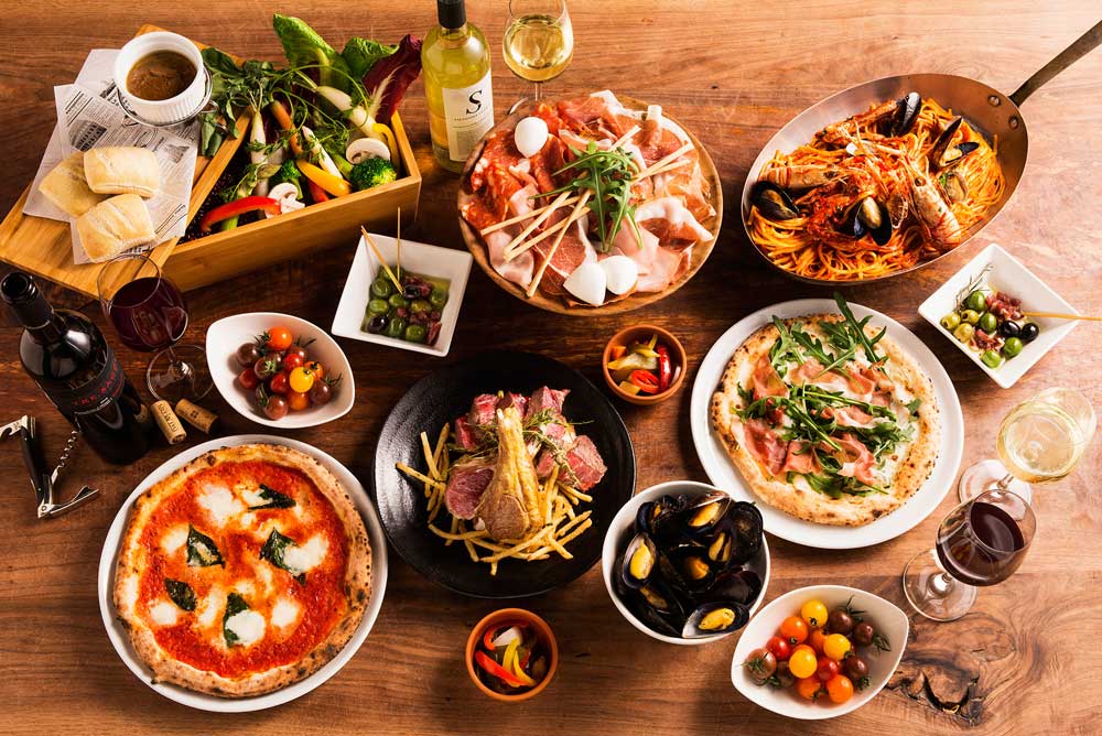 PIZZA SALVATORE CUOMO & GRILL 4