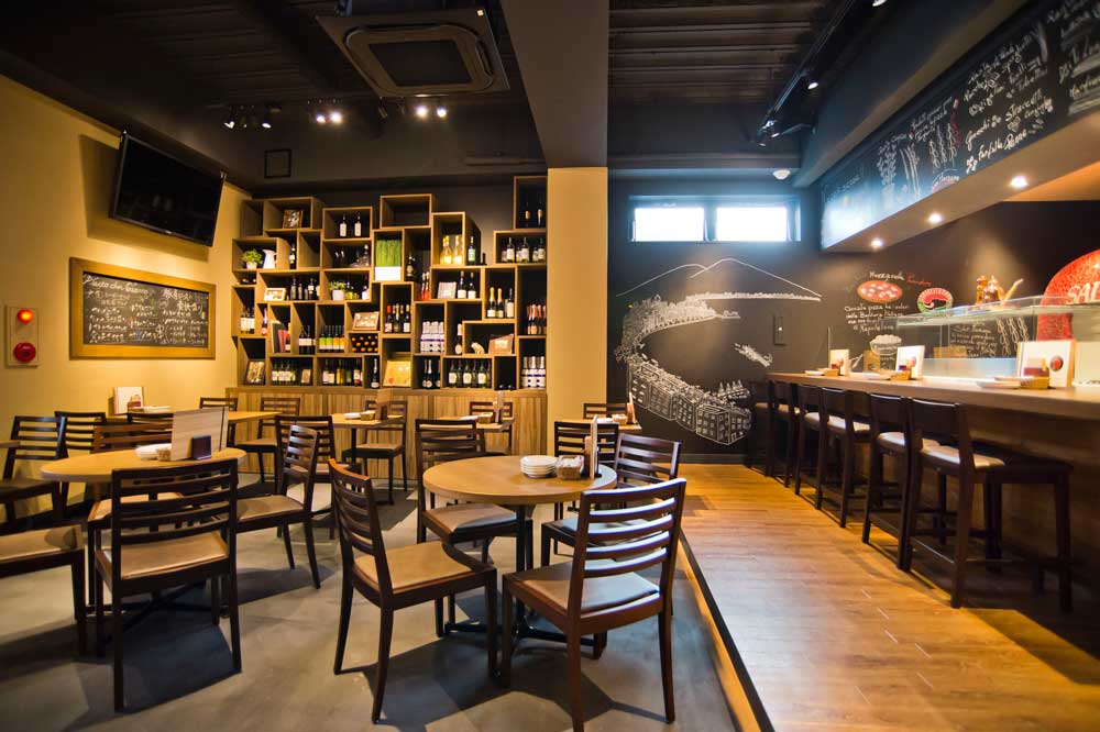 SALVATORE CUOMO & BAR c1