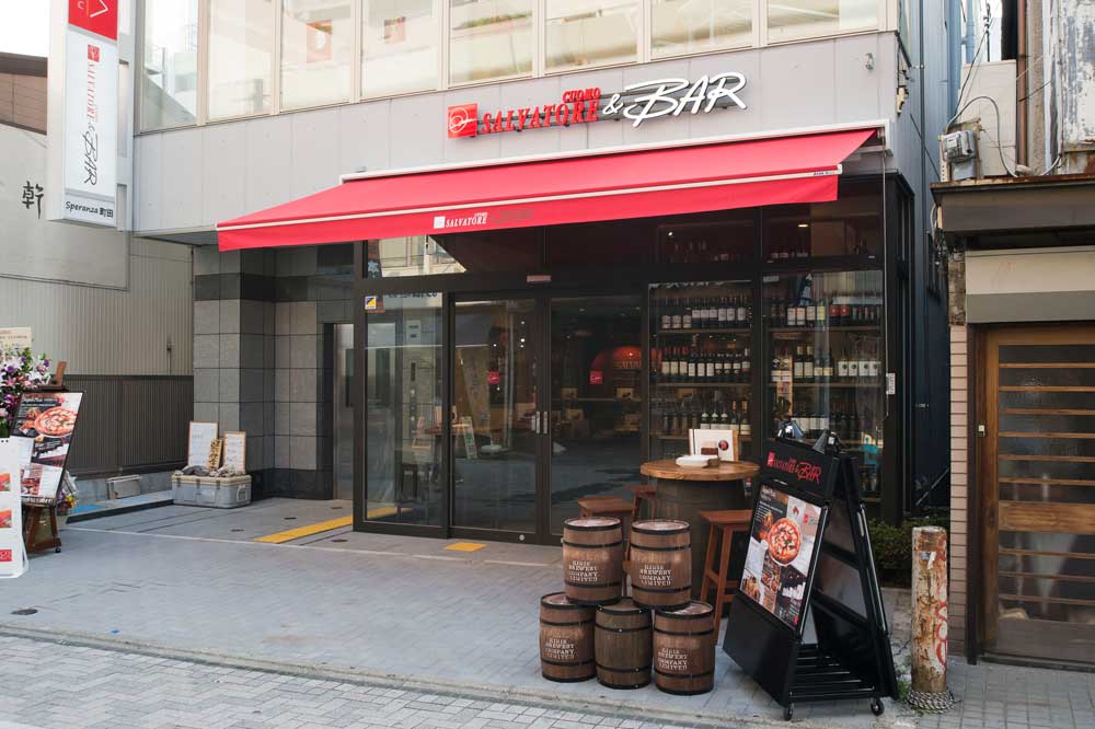 SALVATORE CUOMO & BAR c6