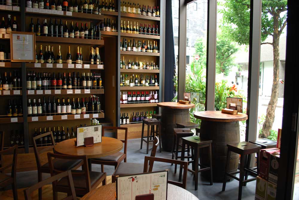 SALVATORE CUOMO & BAR l` X8