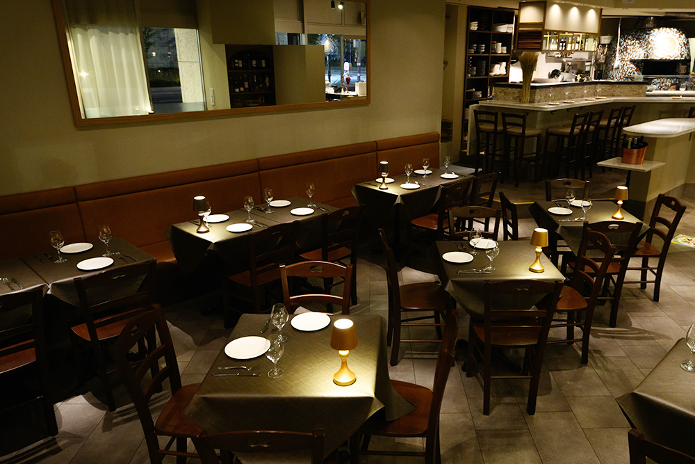 OSTERIA SALVATORE �D�y �X��1