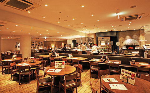 PIZZA SALVATORE CUOMO & GRILL 川崎【公式】ネット予約OK｜SALVATORE