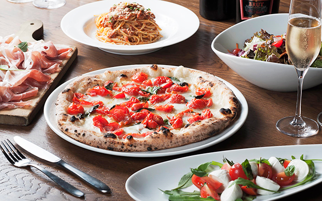 サルバトーレ 梅田のピザ・イタリアン ピッツァ サルヴァトーレ クオモ｜SALVATORE